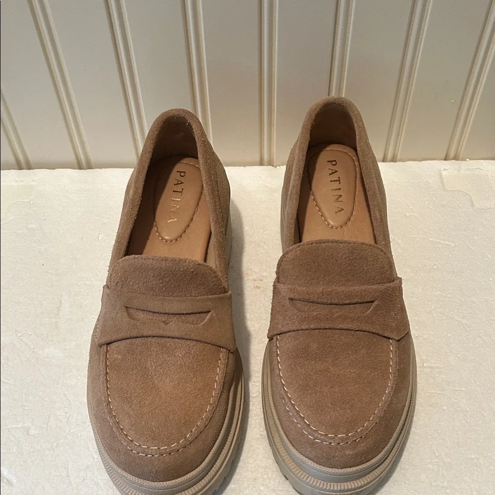 Patina chunky dental platform Tan Suede Loafers cushion leather insoles size 7